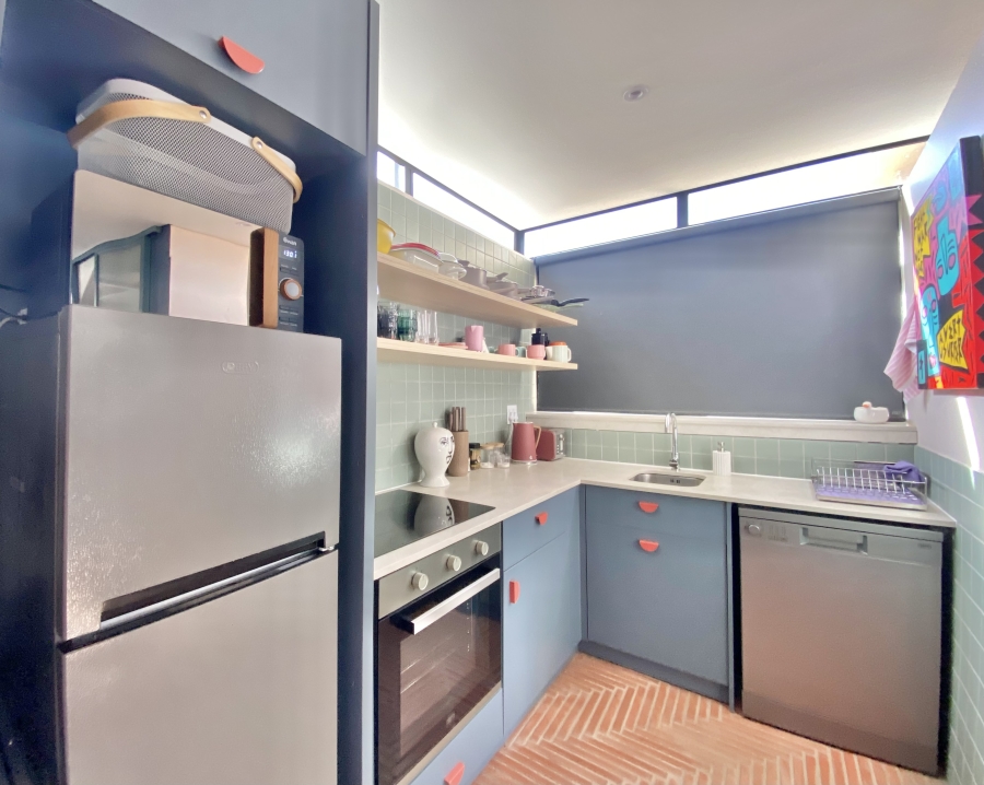 To Let 1 Bedroom Property for Rent in Tamboerskloof Western Cape